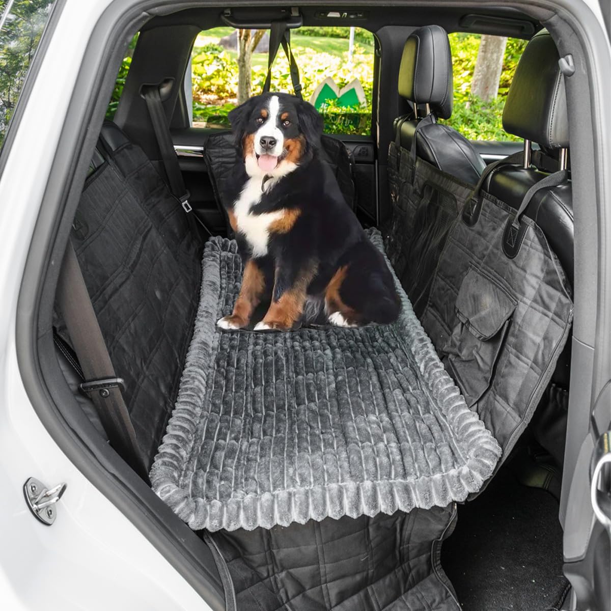 Non-Slip Dog Bed Mat for Car, Fuzzy Backseat Pet Mats | Travel Pet-Friendly Seat Cover for Cars, Compatible with Backseat Extenders Protectors, Dog Bed for Car Back Seats